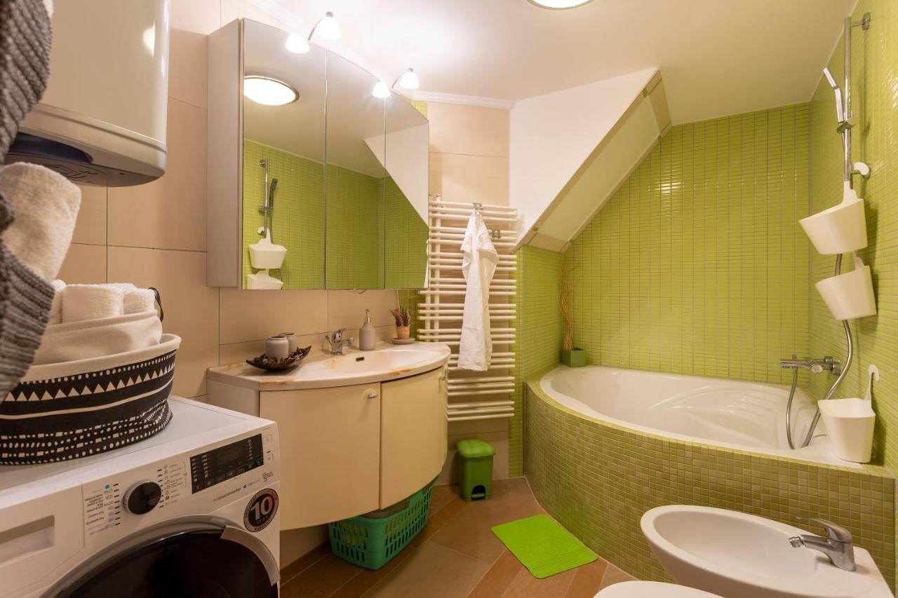 Apartman Ember Pula Exterior foto